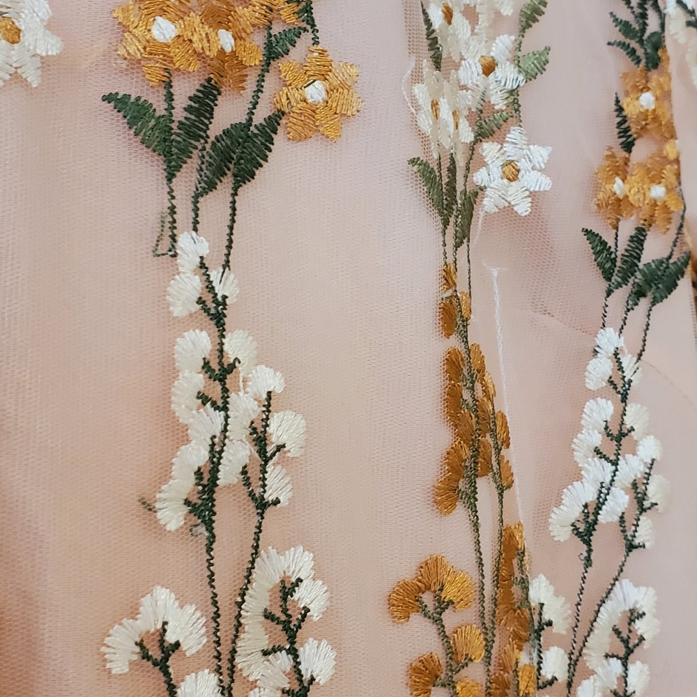 Beautiful Floral Embroidered Dress - Picture 7 of 10